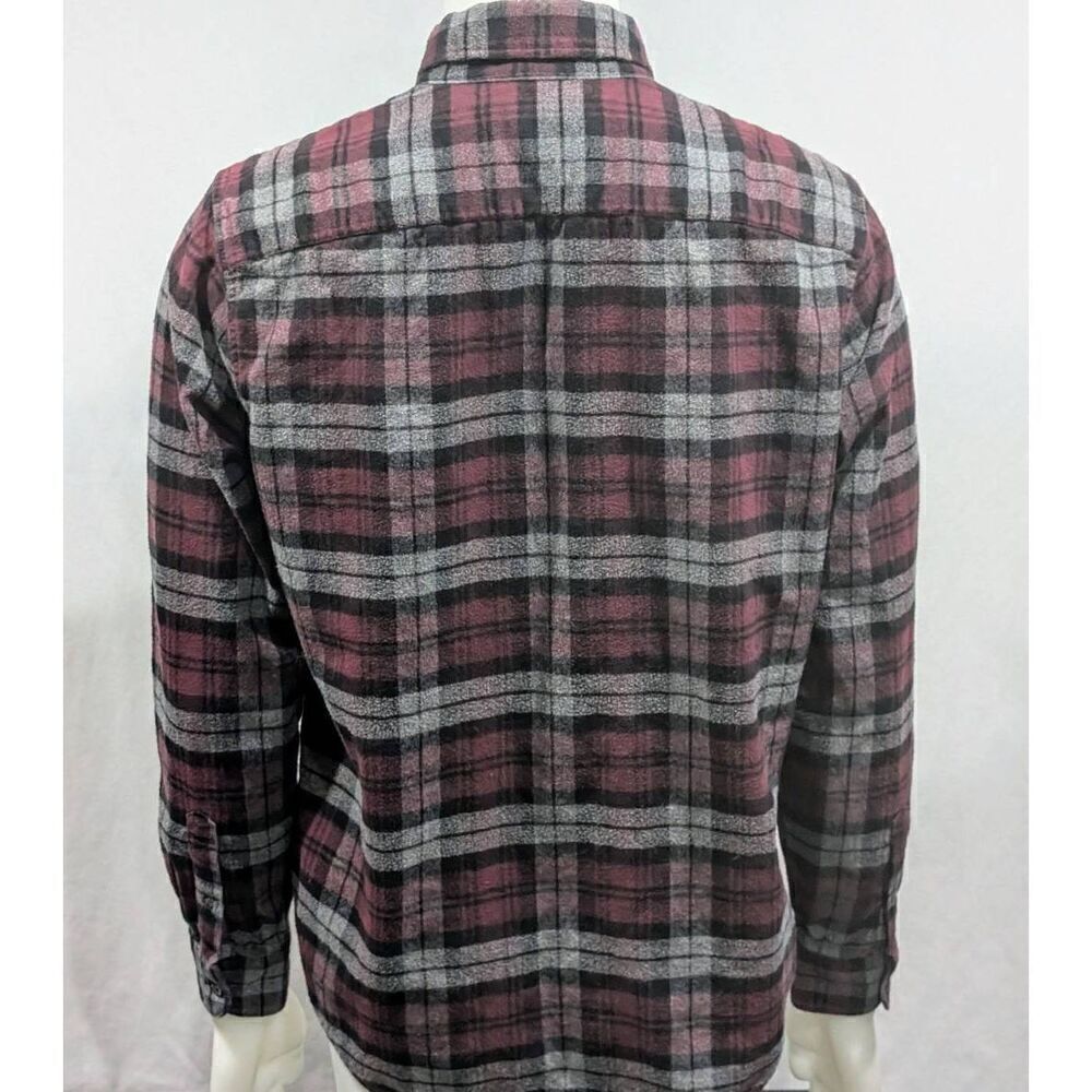 Abercrombie and Fitch Fitch flannel button down - Picture 2 of 3